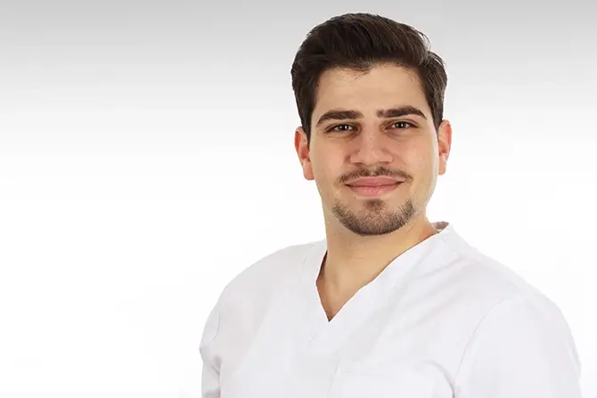 Med. dent. M. Fares